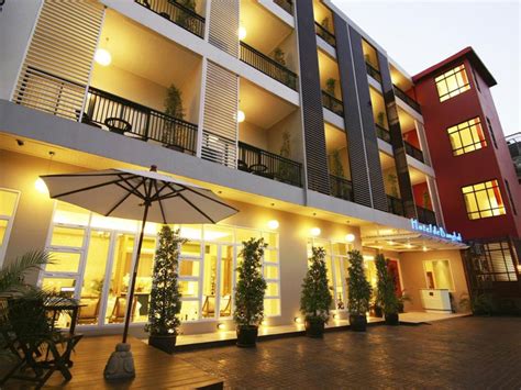 pratunam hotels|hotels in pratunam with balcony.